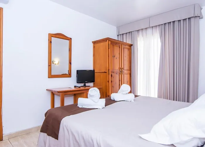 Miramar 2* Carboneras